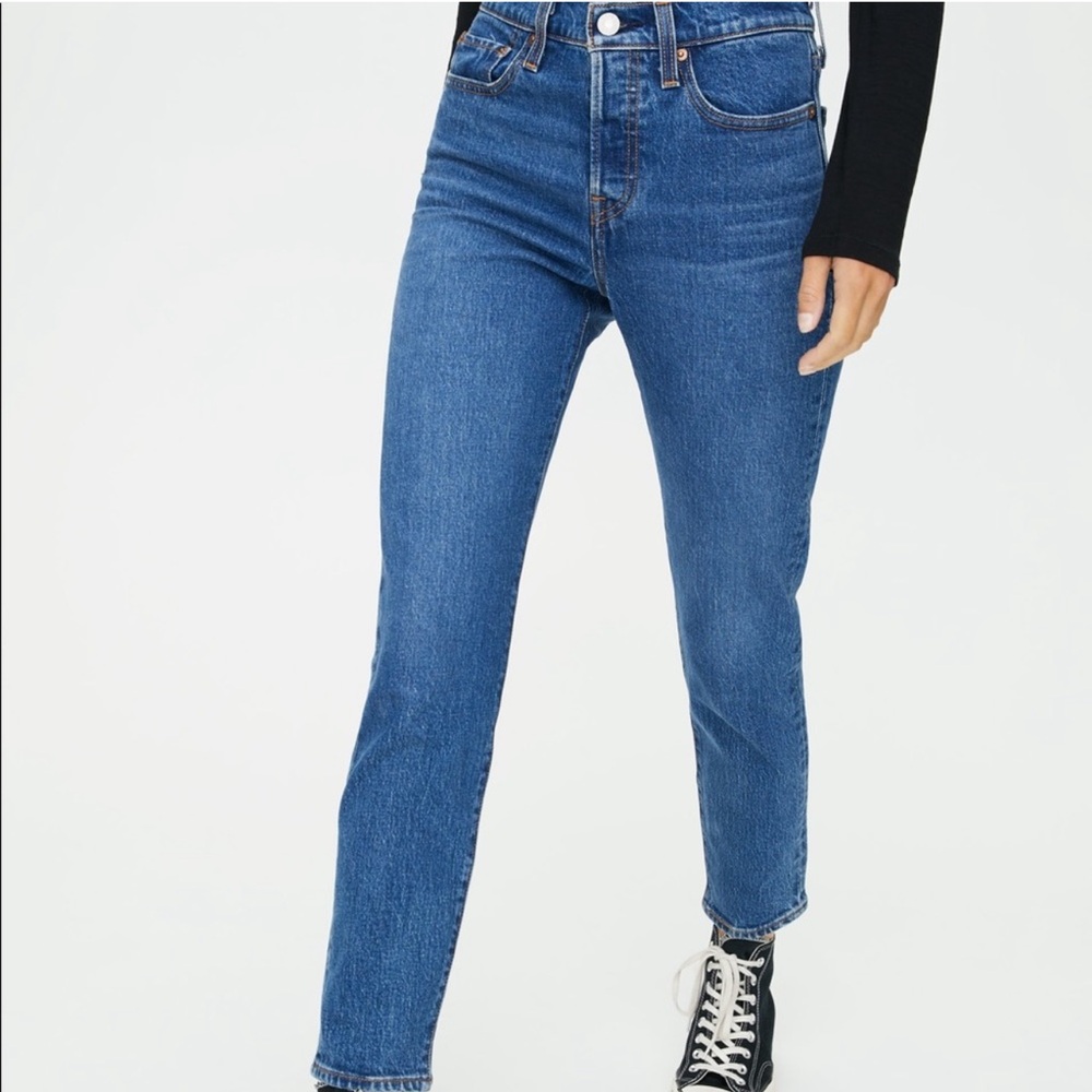 Levi's Women's Wedgie Straight Leg Blue Jeans